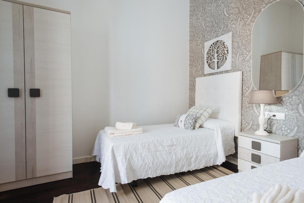Puerta Real - Free Parking Appartement