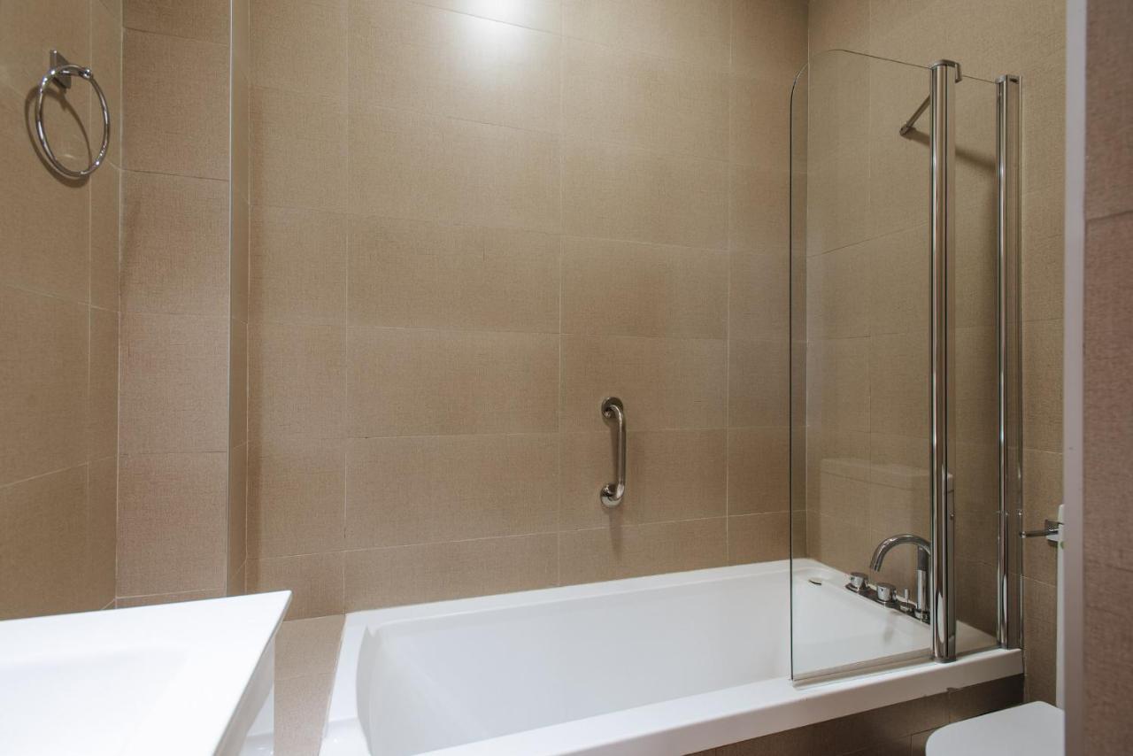 Puerta Real - Free Parking Apartment Seville