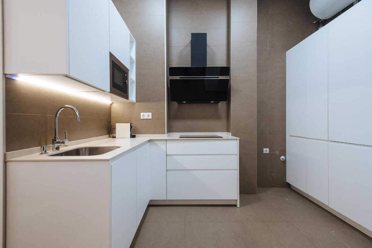Puerta Real - Free Parking Apartment Seville