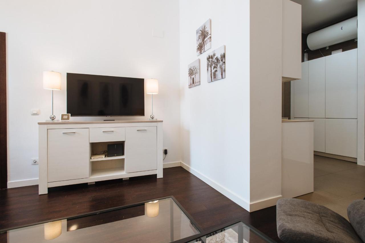 Puerta Real - Free Parking * Sevilla